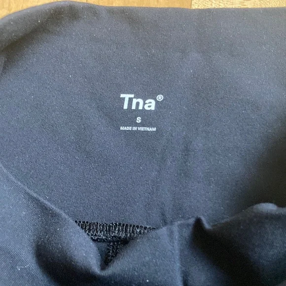 TNA Black Bike Shorts High-Waisted Stretch - Picture 3 of 3